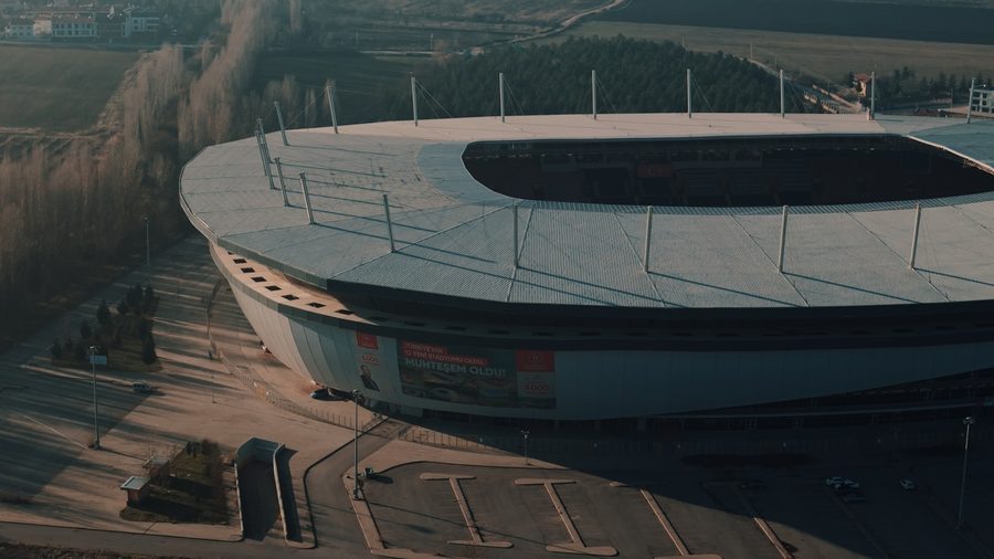 今年会 APP — 营业执照与资质公示示意配图